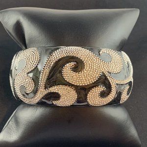 Black, Faux Diamond Swirl Hinged Bracelet